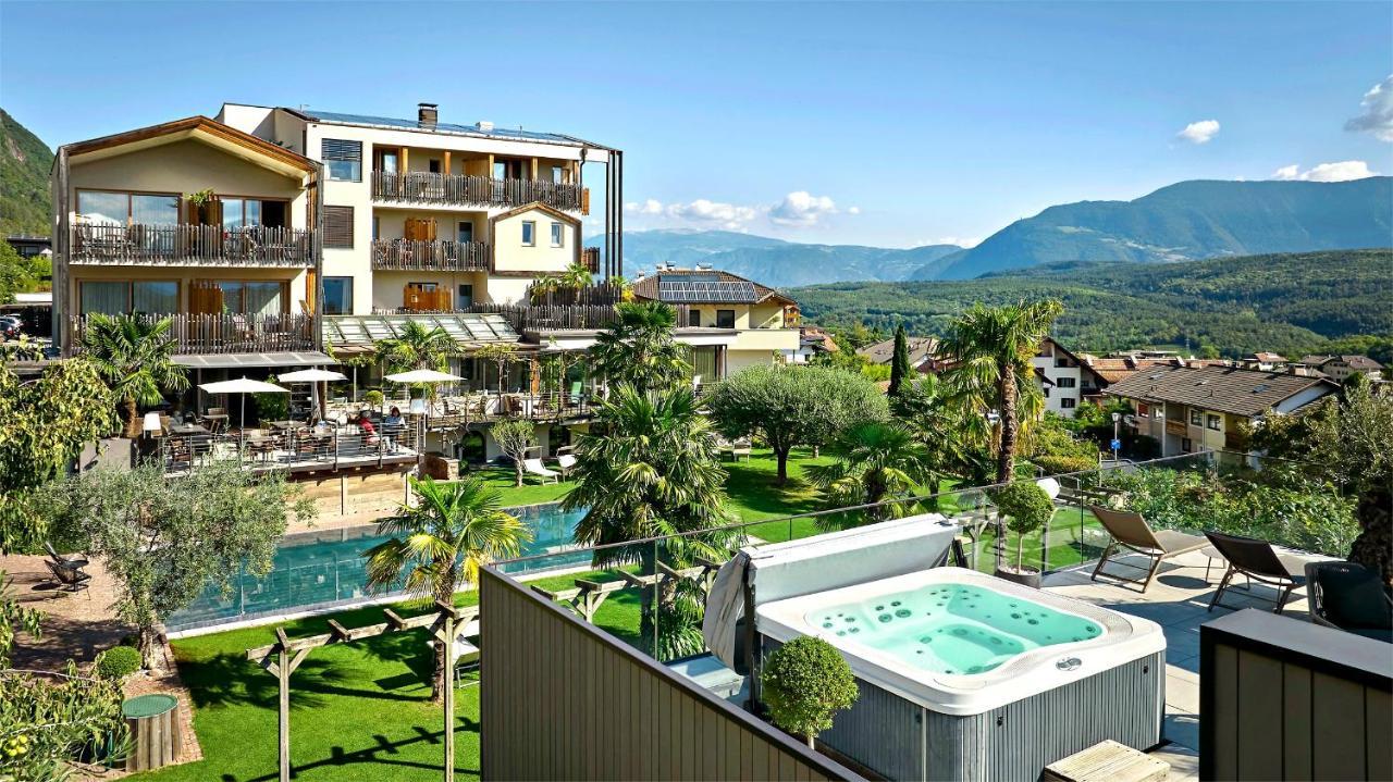 Das Panorama Designhotel Caldaro Eksteriør billede