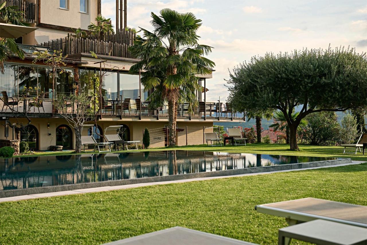 Das Panorama Designhotel Caldaro Eksteriør billede